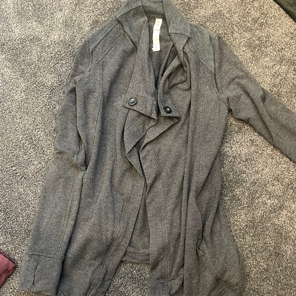 LULULEMON CARDIGAN